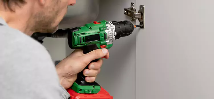 Commercial Door Hinge Repair San Lorenzo