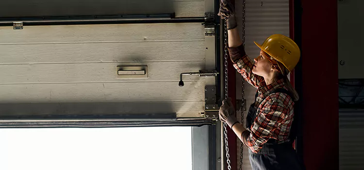 Addressing Common Garage Door Stoppage Issues in San Lorenzo, CA